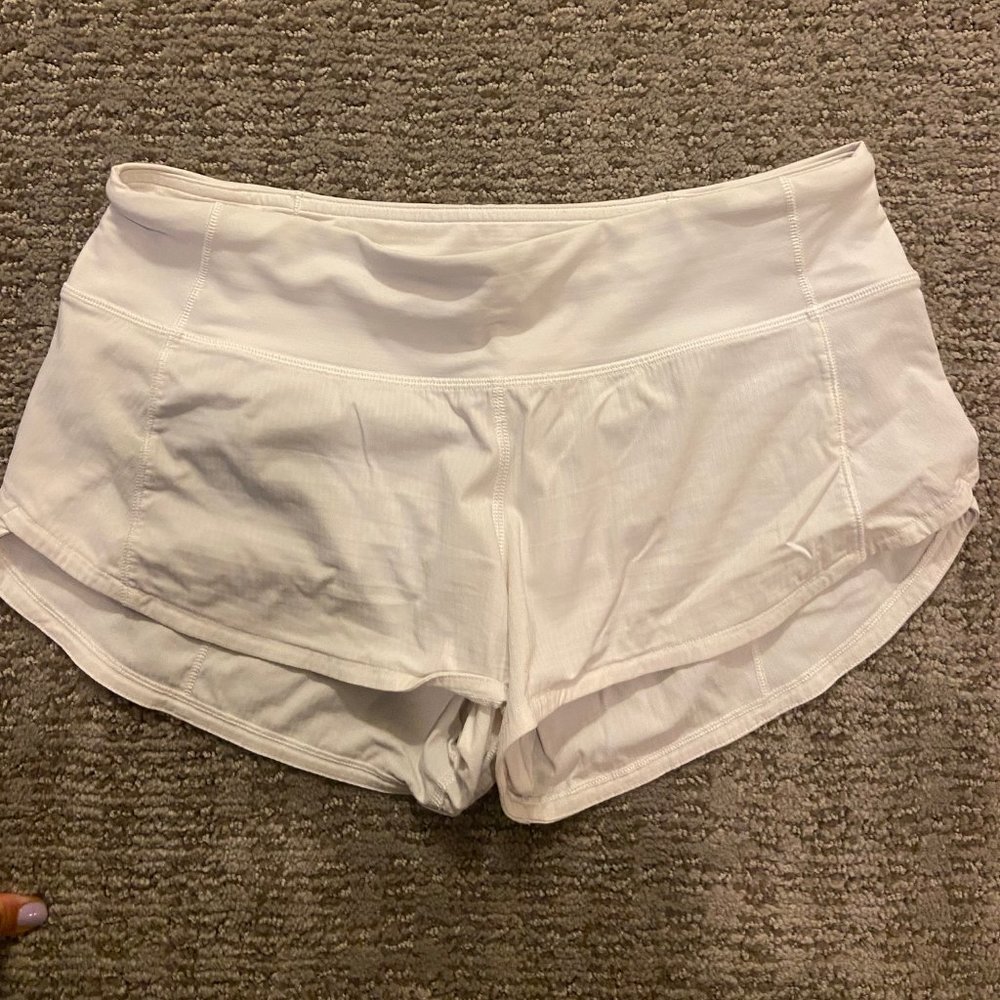 white lululemon speed up shorts